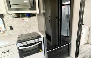 2025 *NEW* Jayco - KING Bed - 2 Bdrm