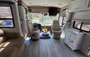 2000 Fleetwood RV Southwind 36T RV rental photo 6