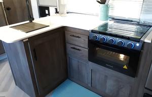 Large Family Camper with Games!