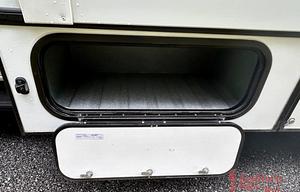 Forest River Sunseeker LE Model 2850SLE Motorhome