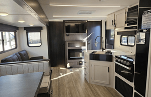 2025 Alpha Wolf Bunkhouse | Sleeps 8 | Deliverable