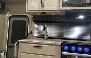 Brand New 2022 Thor Motor Coach Freedom Elite 22FE
