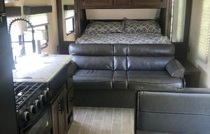 Lightweight Yet Spacious! 2020 Grey Wolf 22MKSE