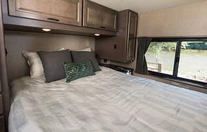 2019 RV 30ft - White - B