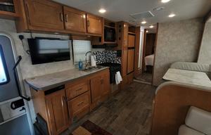 2019 Winnebago Minnie Winnie 31K