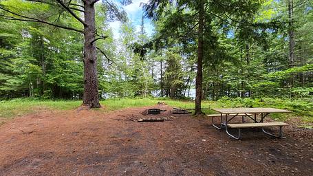Crooked Lake Campsite