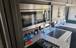 2024 Outlaw Wild West Edition 38K RV rental photo 27