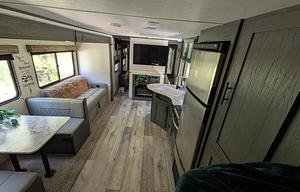 2022 Dutchmen RV Colorado 26BHC RV rental photo 6