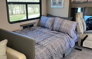 2022 Coachmen RV Mirada 35ES