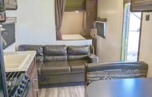Jayco #153 Family Bunkhouse | Sleeps 10 | Easy