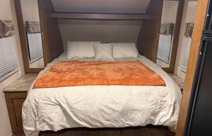 2017 Forest River RV Wildwood X-Lite 232RBXL