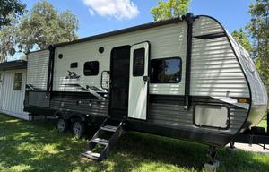 L&M PTJ Kids & Pet Approved Camper Rental