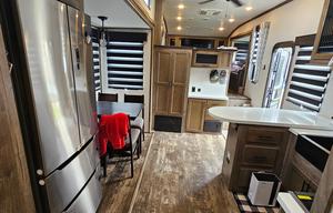 Schaefer's Condo on Wheels!