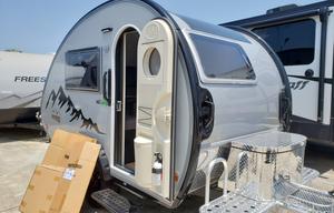 2021 nuCamp RV T@B 320 S