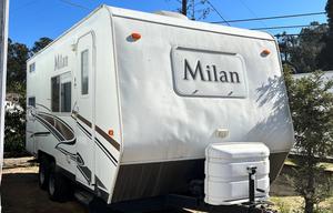 2011 Eclipse Milan T18FBSG RV rental photo 4
