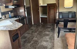 2015 Keystone RV Hideout 28BHS