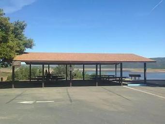 OBSERVATION POINT PICNIC SHELTER (CA)