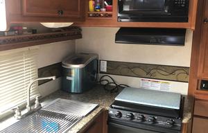 2010 Fleetwood RV Jamboree Sport 31M