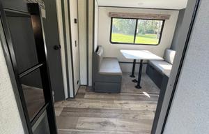 Clean & Fully Stocked Travel Trailer