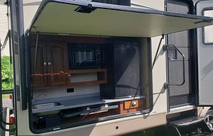 Rockwood Signature Ultralite 8312SS