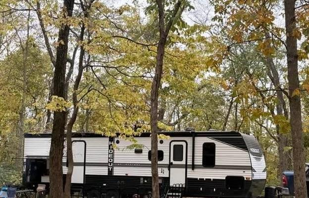 Ruelle get away Camper kid and pet friendly.