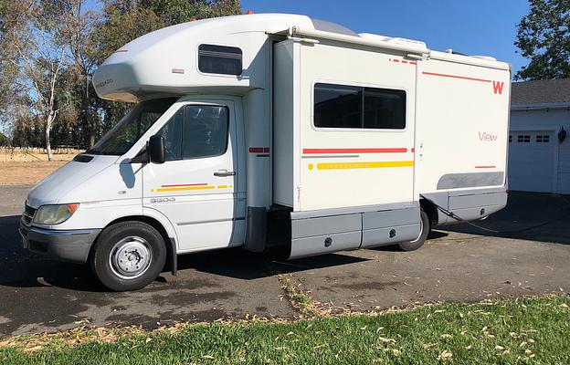 Abbey73 Adventure Winnebago View 23J Sleeps 5