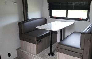 Springdale camper with bunkhouse