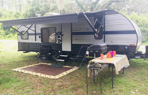 Clean 2019 Bunkhouse, everything included!