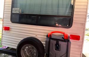 2011 Keystone RV Summerland 2570RL