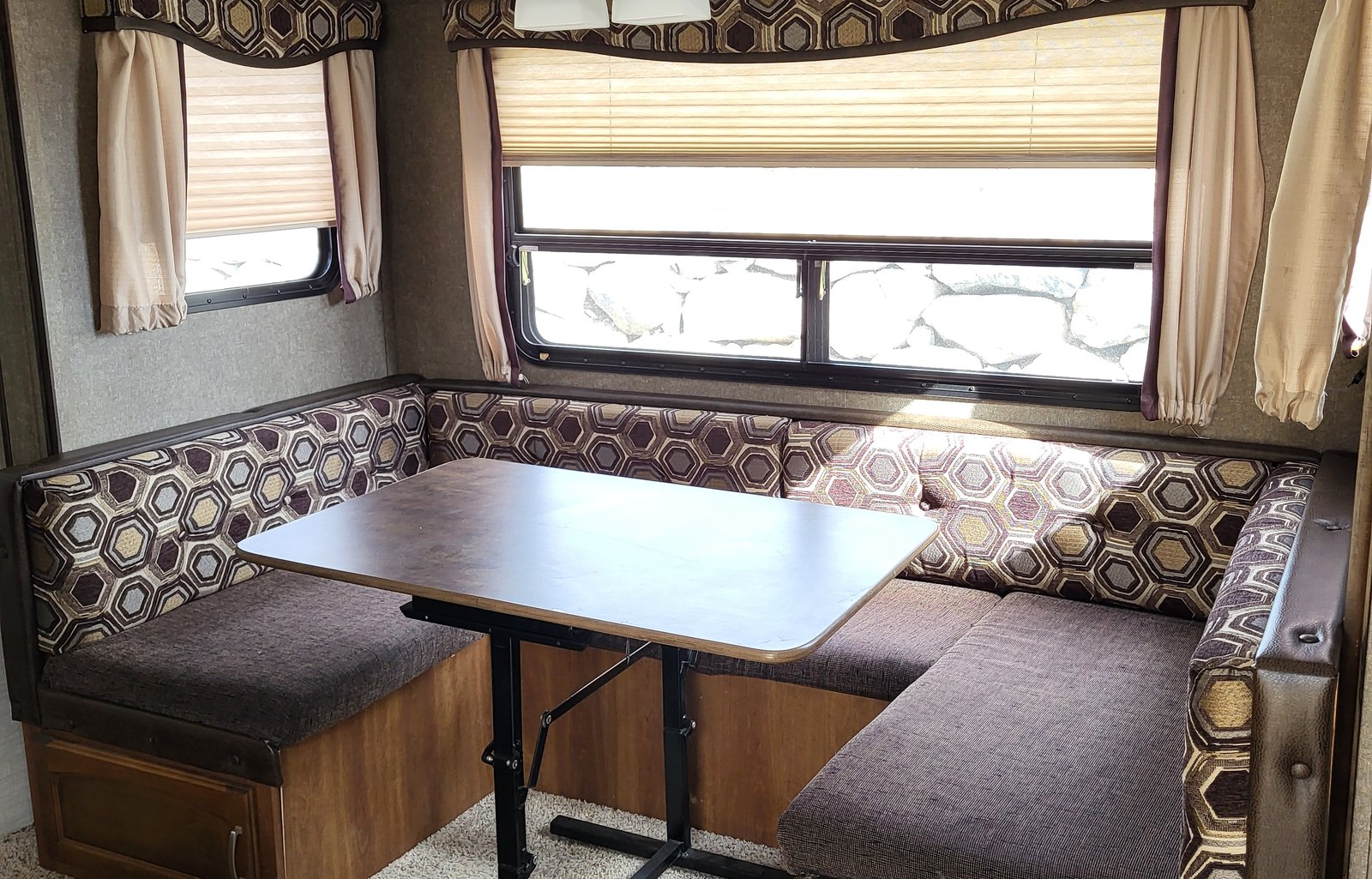 2017 Springdale Trailer with outdoor kitchen