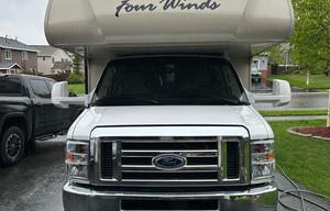 2018 Thor Motor Coach Four Winds 22B