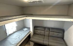 "Texas Triple Chill" Coachmen Shasta 530QB