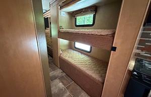 Thor Four Winds 31E – Ultimate Family & OffGrid RV