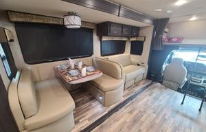 2018 Dynamax Isata 4 FREE GENERAT.200 mi FREE A DAY