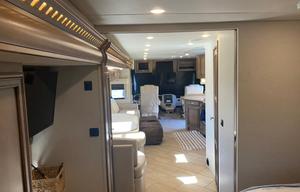 2019 Newmar Bay Star 3124