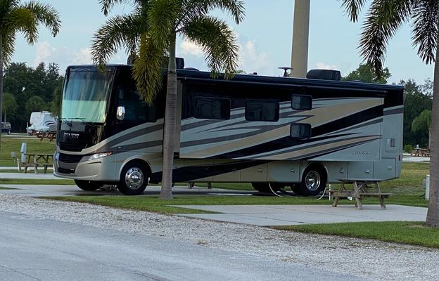 2018 Tiffin Motorhomes Allegro 36 UA