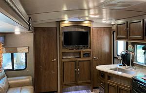 2018 Cruiser Embrace EL280