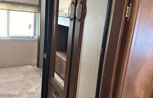 Family/Pet Friendly 2017 Forest River Salem 32BH