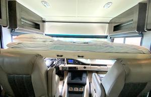 ! Creamy Flair 2021 - Modern & Reliable, Sleeps 10