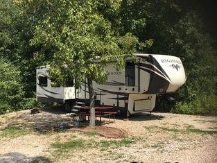Majestic Oaks RV Park & Campground
