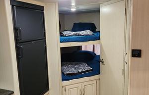 2017 Winnebago Minnie 2455 BHS