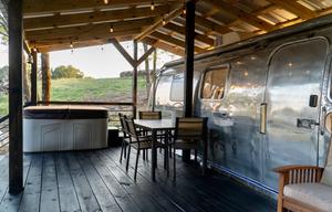 Secluded 1972 Renovated Airstream on Ranch