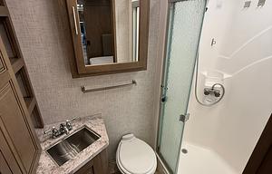 21 Georgetown 35B Bunkhouse
