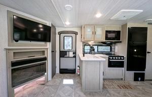 Wildwood Platinum | Ultimate Modern Bunkhouse