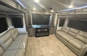2022 Keystone RV Montana 3791RD RV rental photo 9