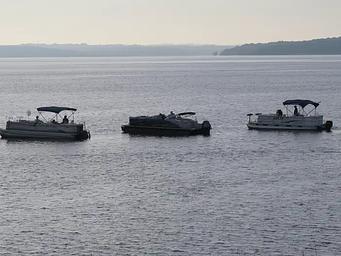 CHICKASAW HILL BOATS