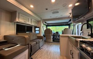 Family Road Trip RV: 2025 Class A Bunkhouse
