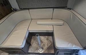 Wander in Style: Spacious Mercedes Class C 2020