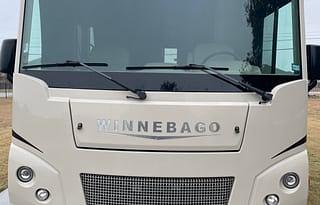 2019 Winnebago Sunstar 29VE