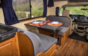 2013 Thor Motor Coach Four Winds 23A Ultimate